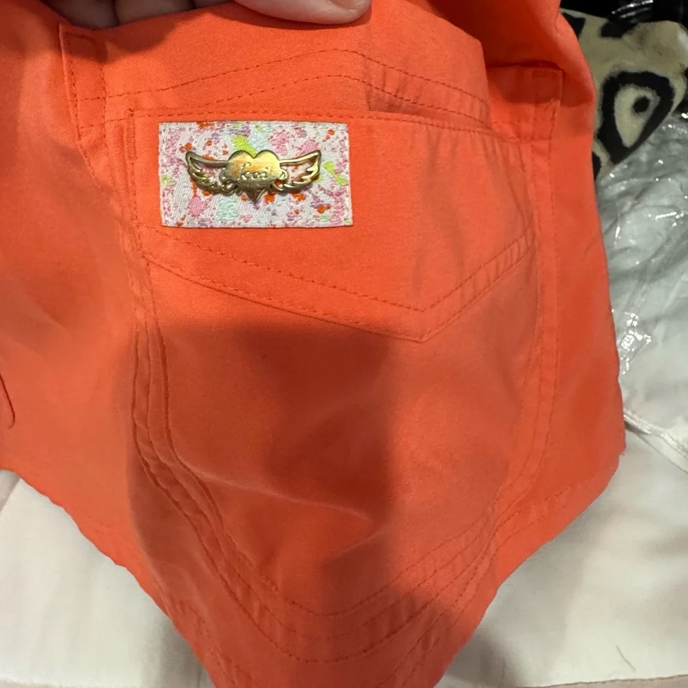 Koi Tech Scrub Top - Picture 4 of 5